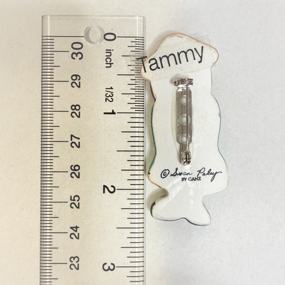 Ganz Susan Paley Lady Pin Tammy  Hand Painted Ceramic Figurine Brooch Green - Picture 10 of 11